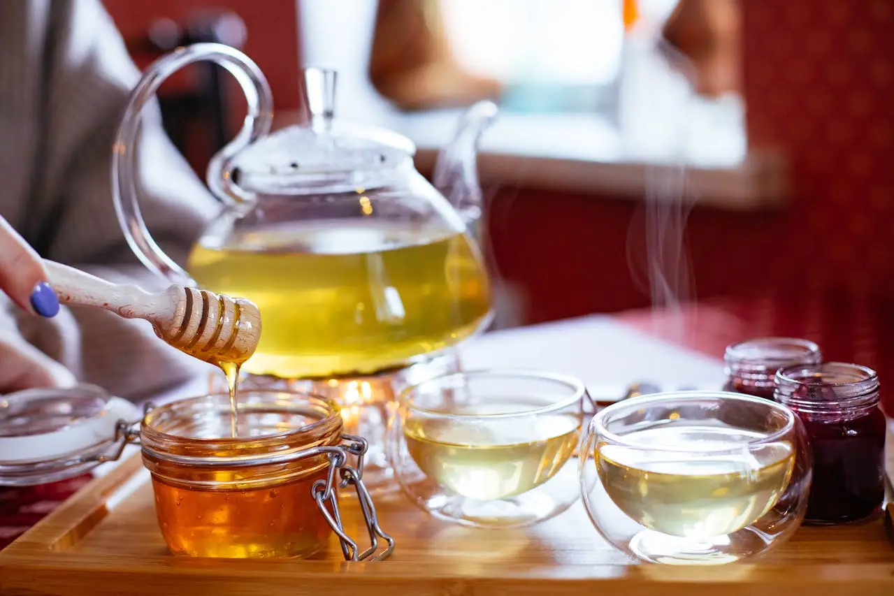 The Meaning & Natural Benefits of Herbal Tea